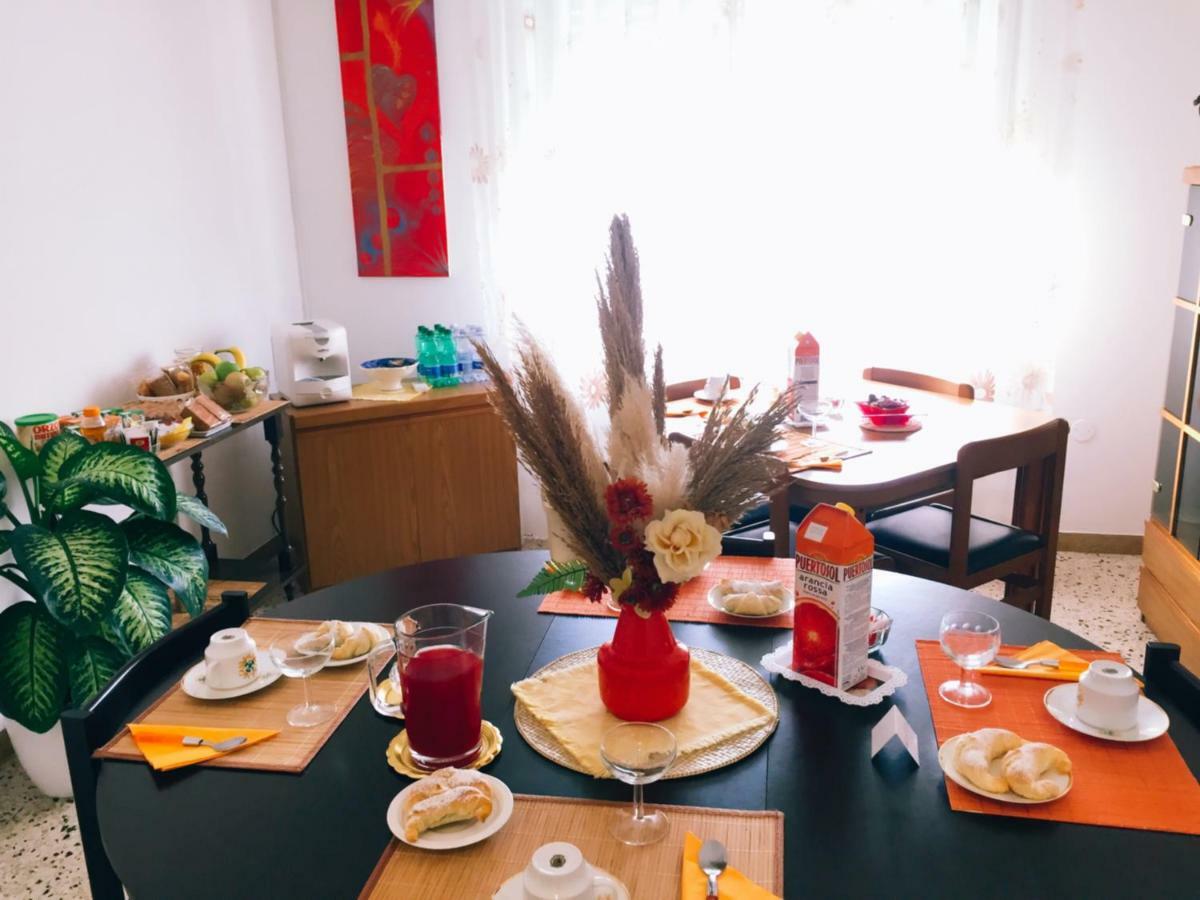 פאנו B&B Dell'Amicizia מראה חיצוני תמונה